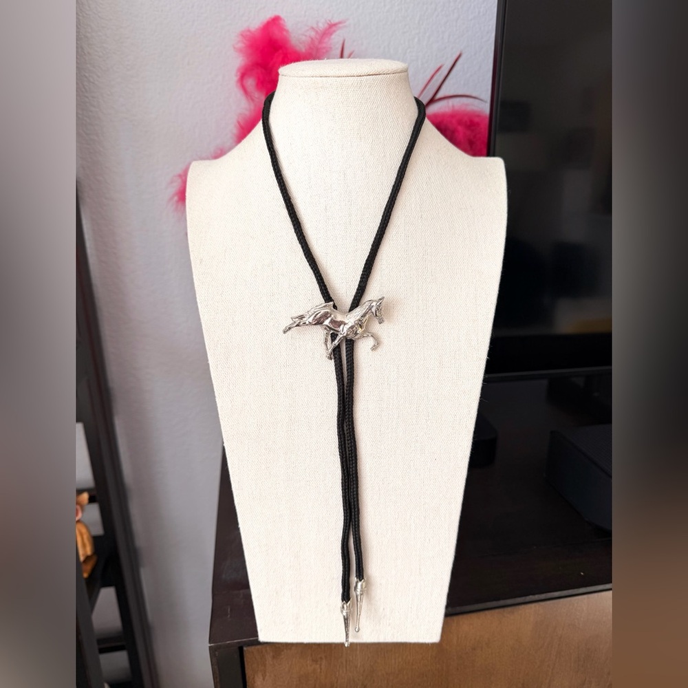 Prancing Horse Bolo Toe Necklace